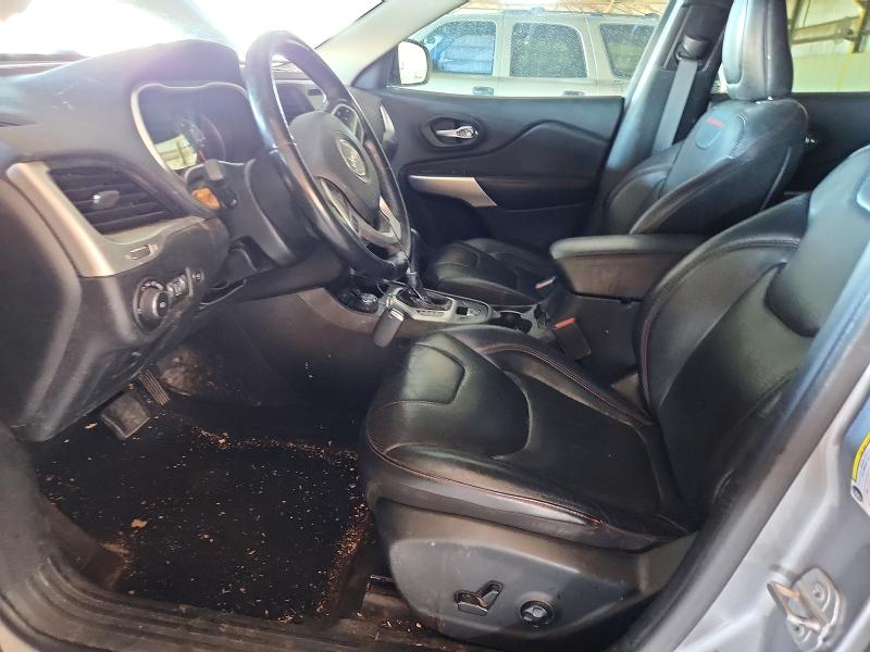 58989466 :رقم المزاد ، 1C4PJMBS9HW665182 vin ، 2017 Jeep Cherokee مزاد بيع