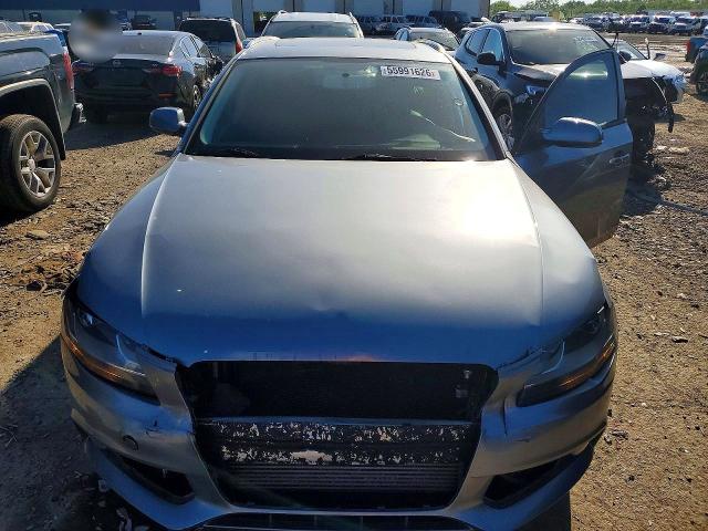 Продажа на аукционе авто 2011 Audi A4, vin: WAUSFAFL4BA047136, номер лота: 55991626