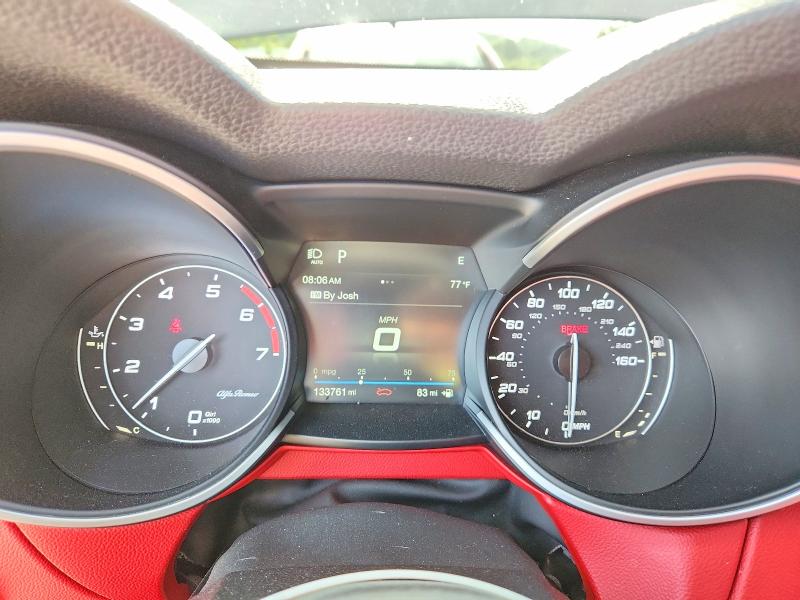 55157186 :رقم المزاد ، ZASFAKPN4J7B86162 vin ، 2018 Alfa Romeo Stelvio مزاد بيع