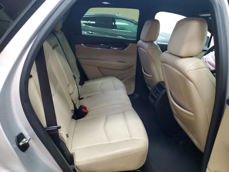 56193546 :رقم المزاد ، 1GYKNARS3JZ224522 vin ، 2018 Cadillac Xt5 مزاد بيع
