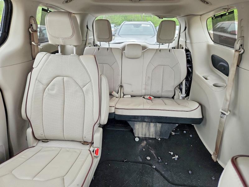 2017 Chrysler Pacifica მანქანა იყიდება აუქციონზე, vin: 2C4RC1GG3HR526180, აუქციონის ნომერი: 56721466
