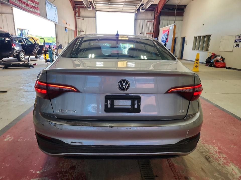 2024 Volkswagen Jetta მანქანა იყიდება აუქციონზე, vin: 3VWEM7BU9RM063107, აუქციონის ნომერი: 57471036