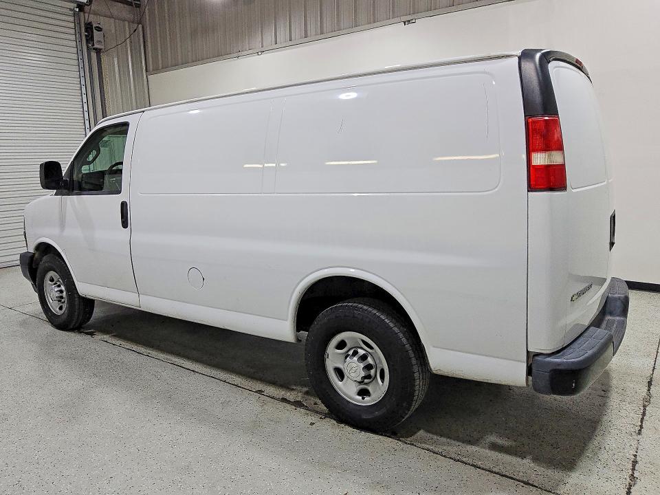 2018 Chevrolet Express G2500 მანქანა იყიდება აუქციონზე, vin: 1GCWGAFP7J1340094, აუქციონის ნომერი: 57610066