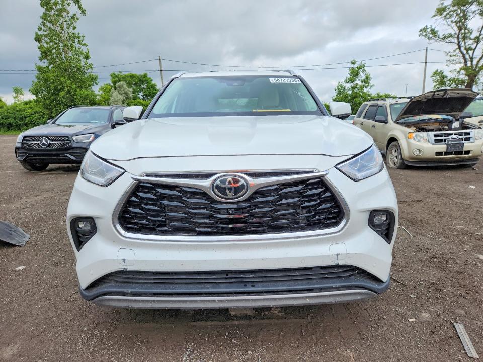 Продаж на аукціоні авто 2022 Toyota Highlander, vin: 5TDFZRBH5NS199896, номер лоту: 58723336