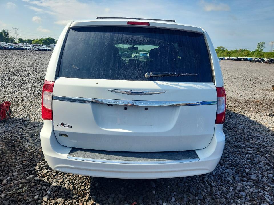 2015 Chrysler Town & Country მანქანა იყიდება აუქციონზე, vin: 2C4RC1BG5FR588894, აუქციონის ნომერი: 56755876