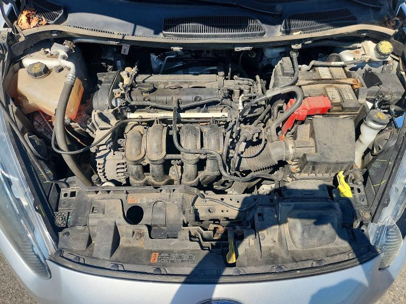 58988736 :رقم المزاد ، 3FADP4AJ4JM143243 vin ، 2018 Ford Fiesta مزاد بيع