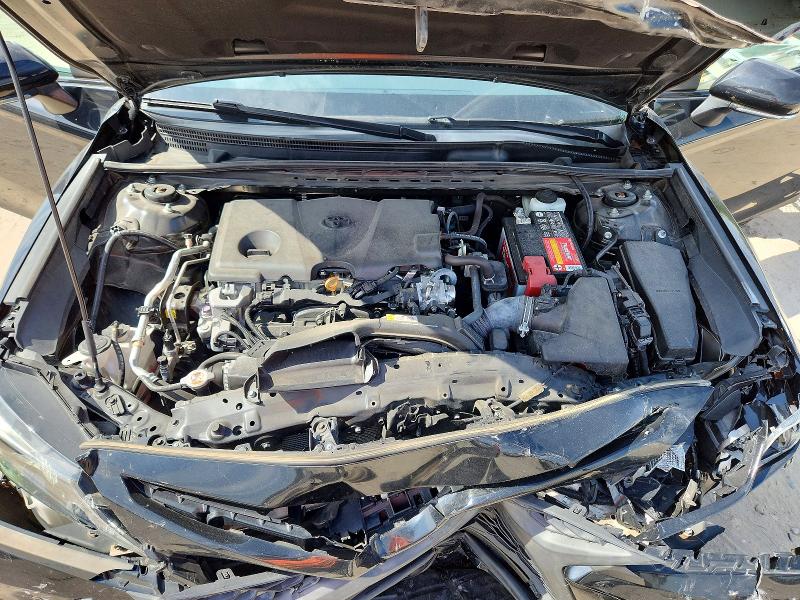 55979866 :رقم المزاد ، 4T1T11AK9MU486611 vin ، 2021 Toyota Camry مزاد بيع