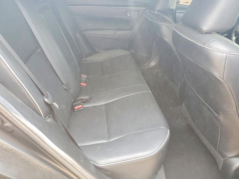 57887606 :رقم المزاد ، 5YFBURHE3JP840962 vin ، 2018 Toyota Corolla مزاد بيع