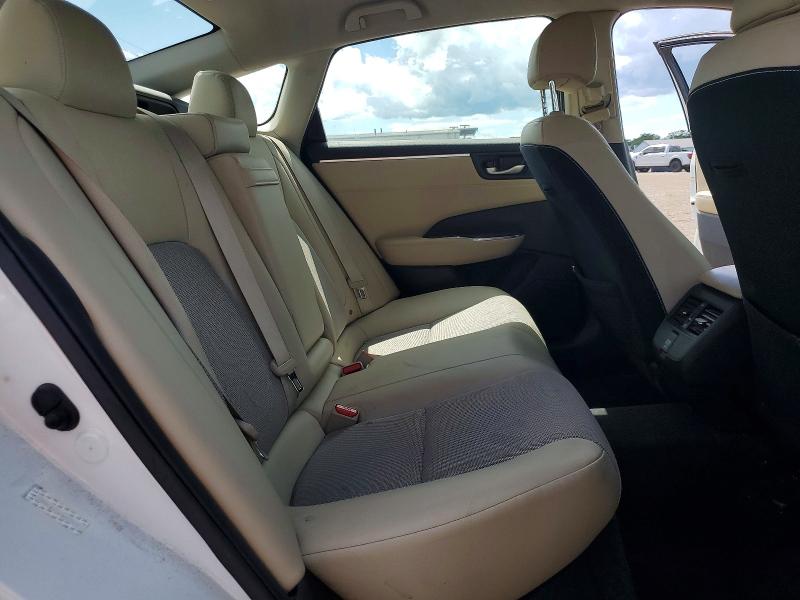 2018 Honda Clarity მანქანა იყიდება აუქციონზე, vin: JHMZC5F11JC005637, აუქციონის ნომერი: 57599036