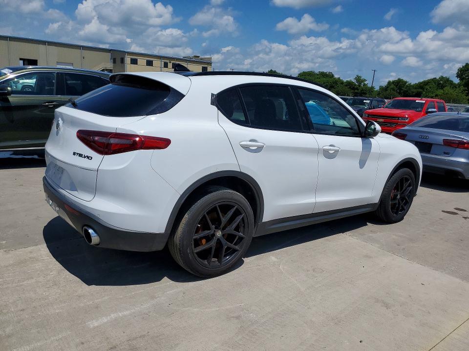 57656246 :رقم المزاد ، ZASPAKAN4K7C51350 vin ، 2019 Alfa Romeo Stelvio مزاد بيع