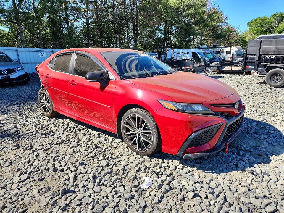 Продаж на аукціоні авто 2021 Toyota Camry, vin: 4T1T11AK0MU437491, номер лоту: 54561606