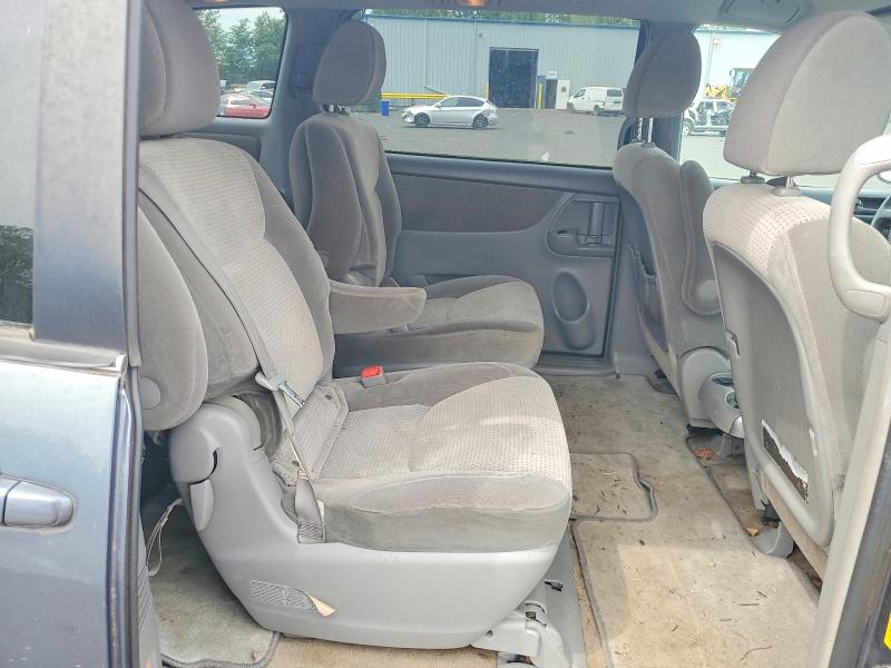 Продажа на аукционе авто 2010 Toyota Sienna, vin: 5TDKK4CC9AS305950, номер лота: 58778596