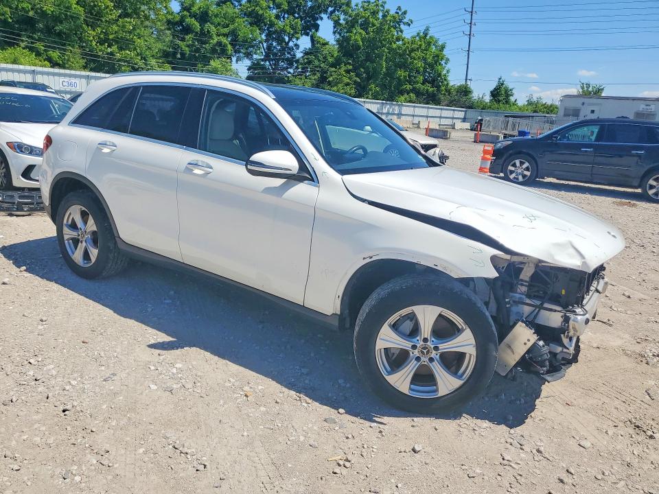 56059906 :رقم المزاد ، WDC0G4KB9JV112067 vin ، 2018 Mercedes-benz Glc مزاد بيع