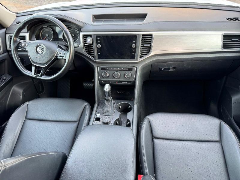 2018 Volkswagen Atlas მანქანა იყიდება აუქციონზე, vin: 1V2KR2CA3JC572144, აუქციონის ნომერი: 55476416
