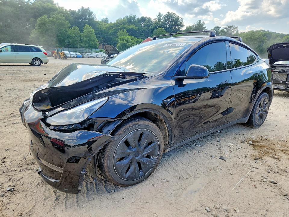 59200246 :رقم المزاد ، 7SAYGDEE9RA221654 vin ، 2024 Tesla Model Y مزاد بيع