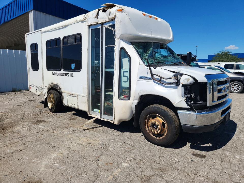 Auction sale of the 2017 Ford E350, vin: 1FDEE3FS8HDC68375, lot number: 57930306
