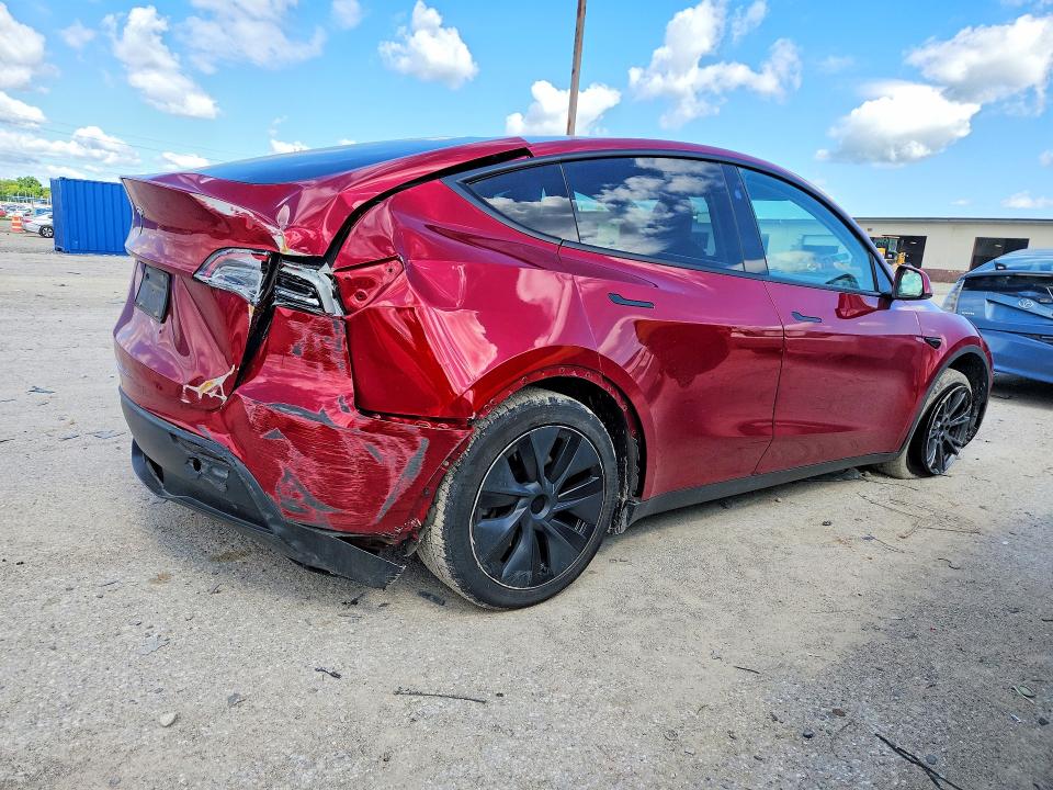 2024 Tesla Model Y მანქანა იყიდება აუქციონზე, vin: 7SAYGDED9RF102738, აუქციონის ნომერი: 57370246