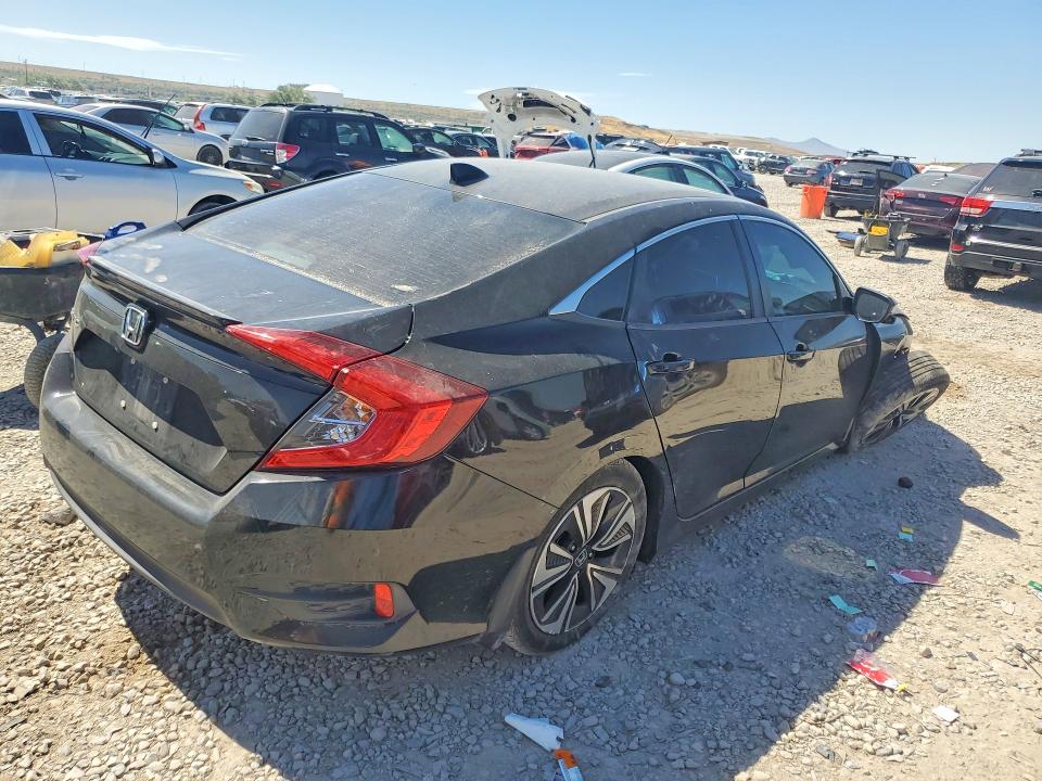 Продажа на аукционе авто 2017 Honda Civic, vin: 19XFC1F78HE009401, номер лота: 55650416