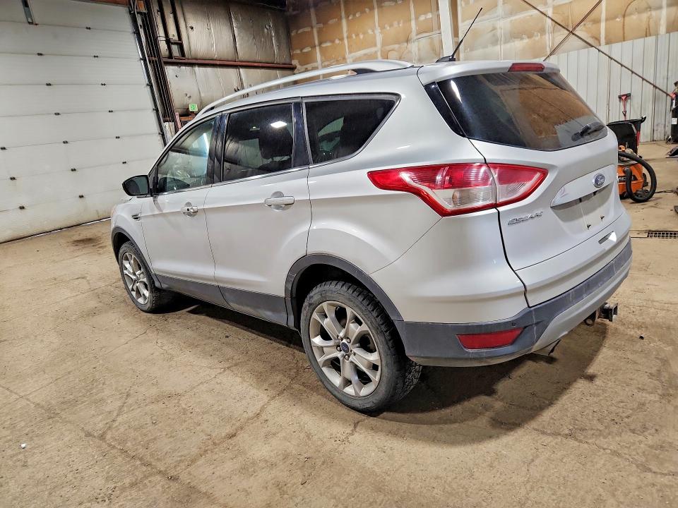 59139046 :رقم المزاد ، 1FMCU9J96FUB63879 vin ، 2015 Ford Escape مزاد بيع