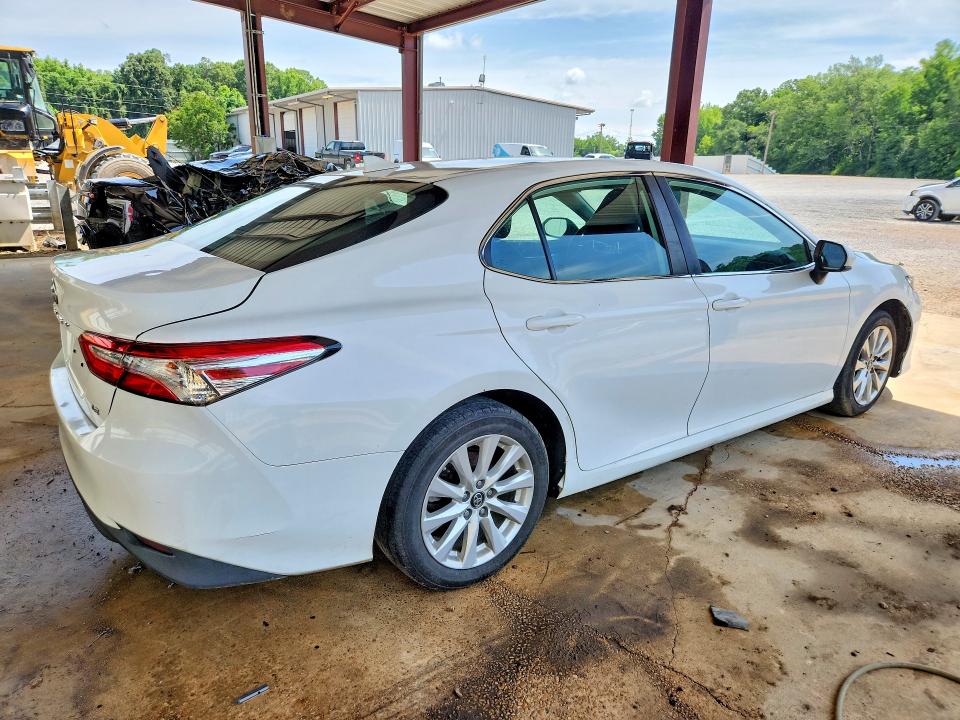 Продажа на аукционе авто 2019 Toyota Camry, vin: 4T1B11HKXKU769176, номер лота: 54984586