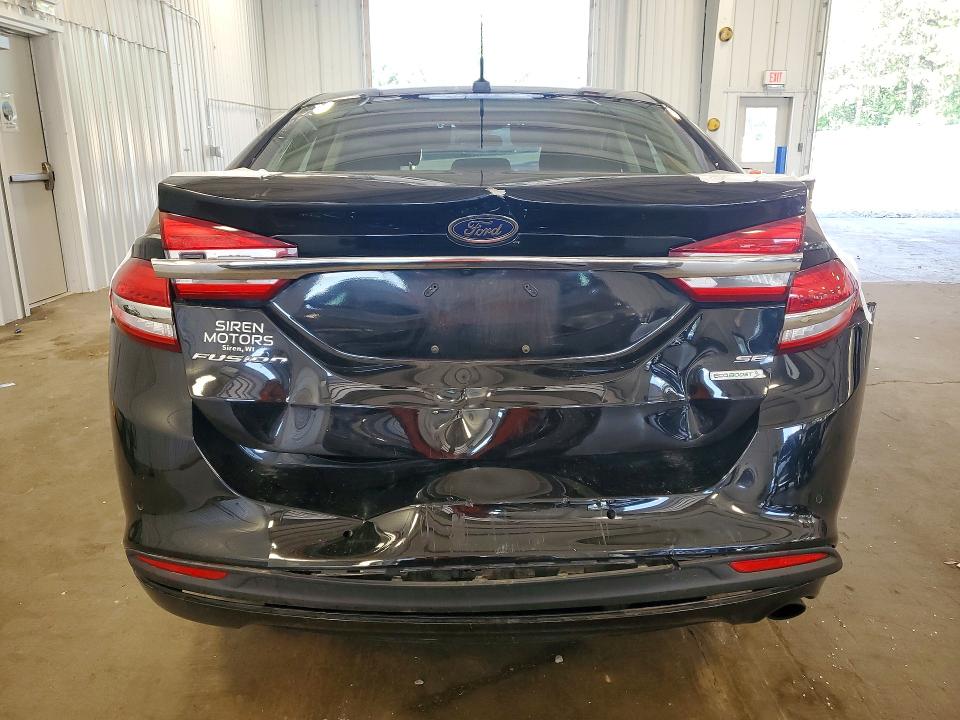 55874356 :رقم المزاد ، 3FA6P0HD9HR179654 vin ، 2017 Ford Fusion مزاد بيع
