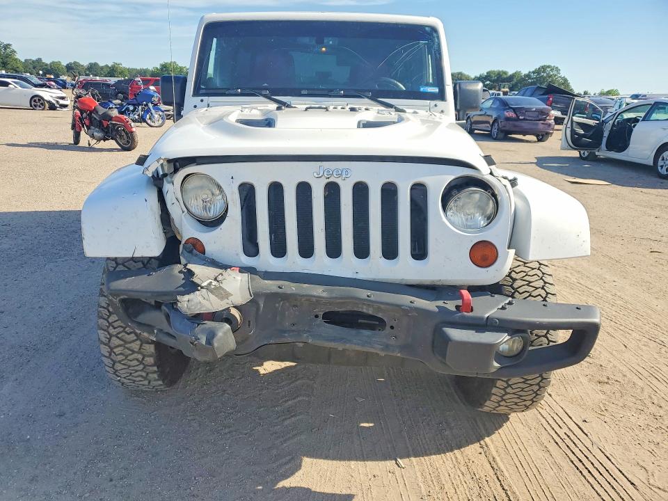 2013 Jeep Wrangler Unlimited მანქანა იყიდება აუქციონზე, vin: 1C4HJWFG1DL656493, აუქციონის ნომერი: 56121056