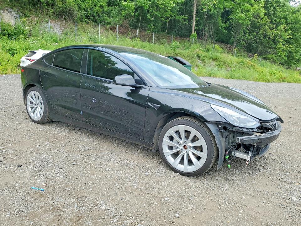 85631155 :رقم المزاد ، 5YJ3E1EB0MF916439 vin ، 2021 Tesla Model 3 مزاد بيع