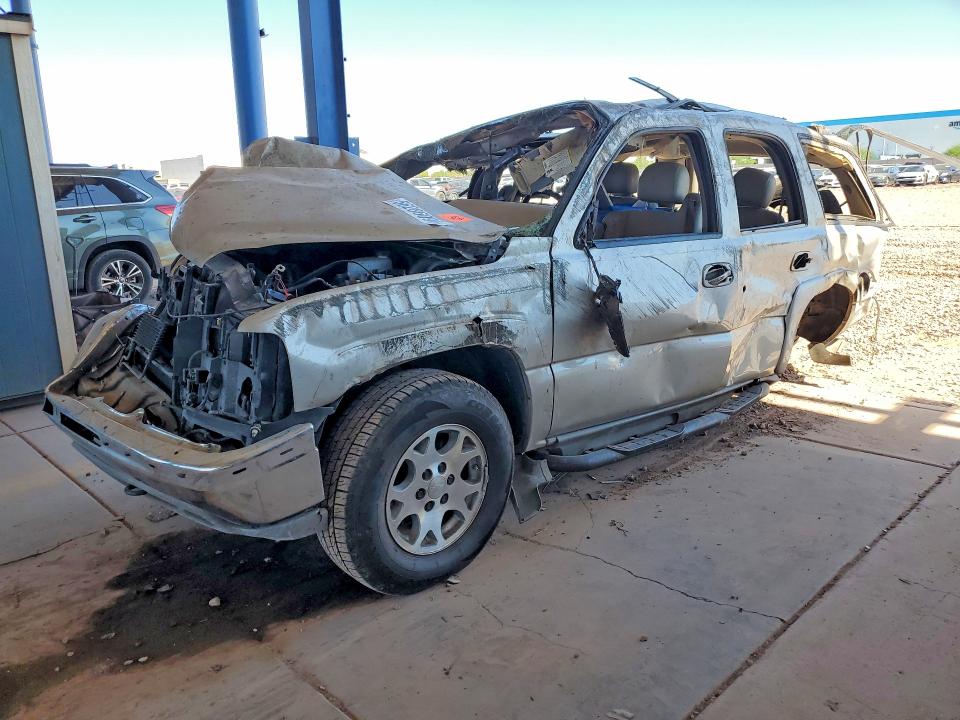 56286096 :رقم المزاد ، 1GNEK13ZX4R239421 vin ، 2004 Chevrolet Tahoe مزاد بيع