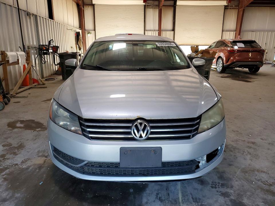 2013 Volkswagen Passat მანქანა იყიდება აუქციონზე, vin: 1VWBP7A37DC016333, აუქციონის ნომერი: 55934606