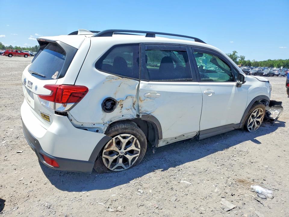 56030646 :رقم المزاد ، JF2SKAEC1KH414275 vin ، 2019 Subaru Forester مزاد بيع