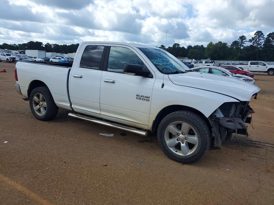 56747536 :رقم المزاد ، 1C6RR6GGXHS556567 vin ، 2017 Ram 1500 مزاد بيع