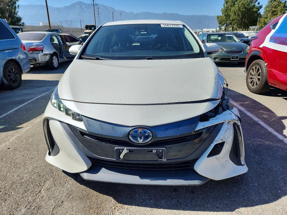 55637836 :رقم المزاد ، JTDKARFP9L3163151 vin ، 2020 Toyota Prius Prime مزاد بيع