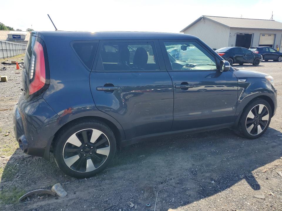 2015 Kia Soul მანქანა იყიდება აუქციონზე, vin: KNDJX3A58F7185992, აუქციონის ნომერი: 57468756