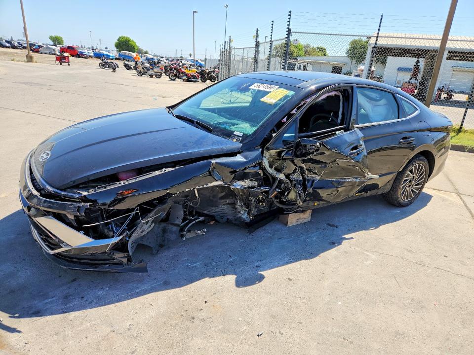 Продажа на аукционе авто 2024 Hyundai Sonata Hybrid, vin: KMHL54JJ7RA090084, номер лота: 58243696