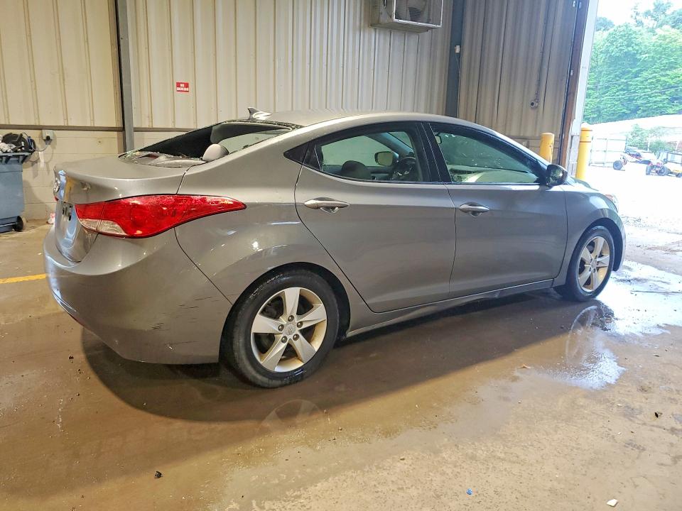 2013 Hyundai Elantra მანქანა იყიდება აუქციონზე, vin: 5NPDH4AE4DH453591, აუქციონის ნომერი: 58395046