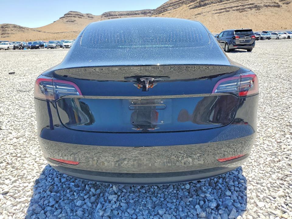 Продажа на аукционе авто 2018 Tesla Model 3, vin: 5YJ3E1EA7JF075951, номер лота: 58607416