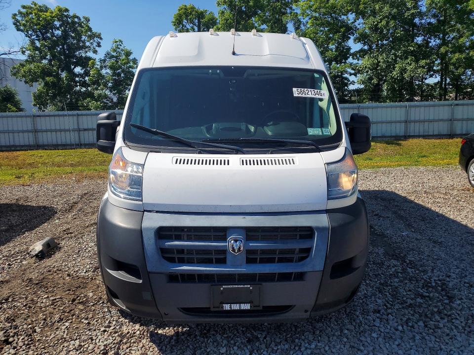 58621346 :رقم المزاد ، 3C6TRVDG5JE148894 vin ، 2018 Ram Promaster 2500 مزاد بيع
