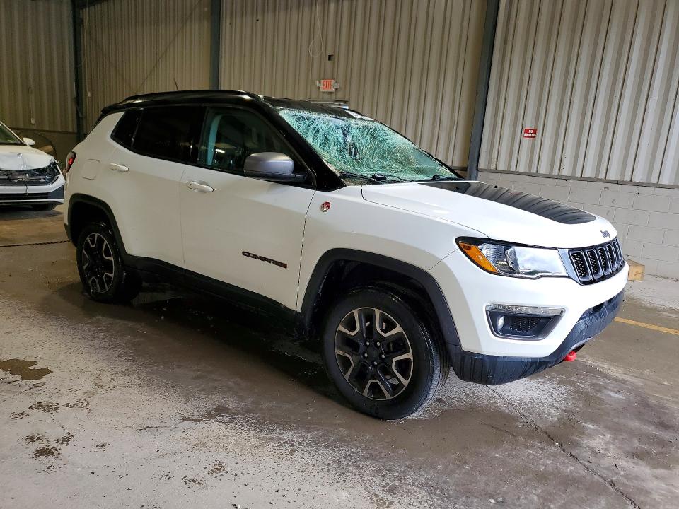 55719296 :رقم المزاد ، 3C4NJDDB5KT721782 vin ، 2019 Jeep Compass مزاد بيع