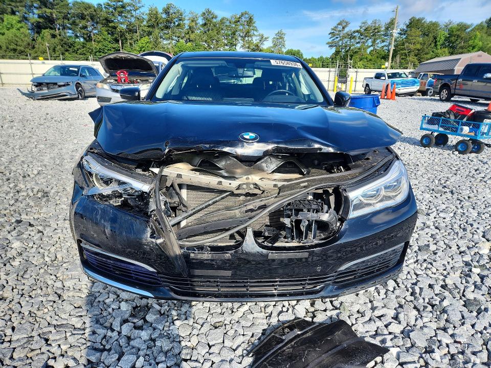 2016 Bmw 750 მანქანა იყიდება აუქციონზე, vin: WBA7F2C50GG418489, აუქციონის ნომერი: 57658936