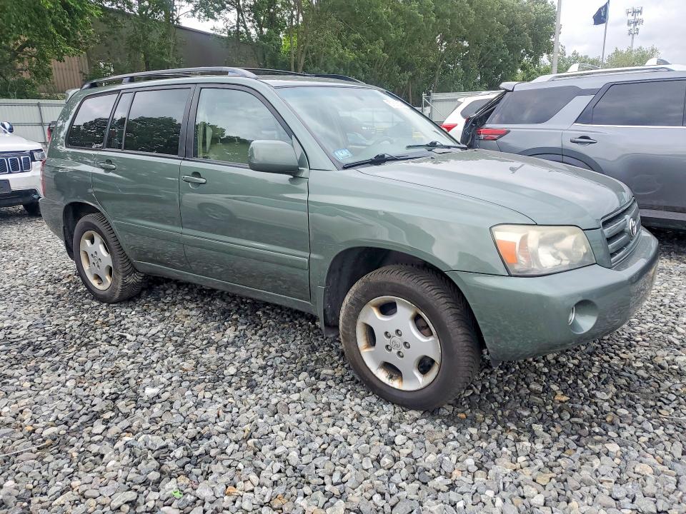 57605046 :رقم المزاد ، JTEEP21A350111729 vin ، 2005 Toyota Highlander مزاد بيع