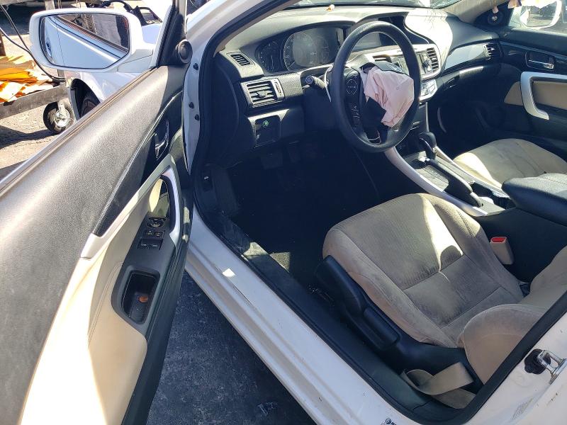 55865236 :رقم المزاد ، 1HGCT1B7XFA005666 vin ، 2015 Honda Accord مزاد بيع