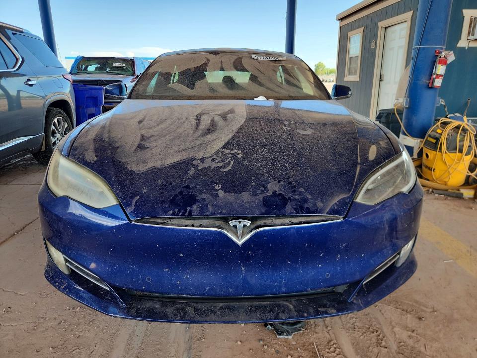 2017 Tesla Model S მანქანა იყიდება აუქციონზე, vin: 5YJSA1E14HF189536, აუქციონის ნომერი: 57737406