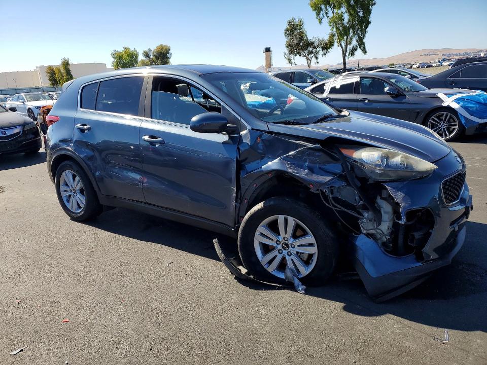 2018 Kia Sportage მანქანა იყიდება აუქციონზე, vin: KNDPM3AC1J7423885, აუქციონის ნომერი: 58772256