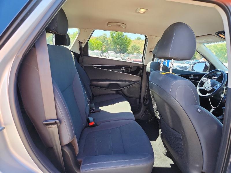 2019 Kia Sorento მანქანა იყიდება აუქციონზე, vin: 5XYPGDA52KG505644, აუქციონის ნომერი: 57592926