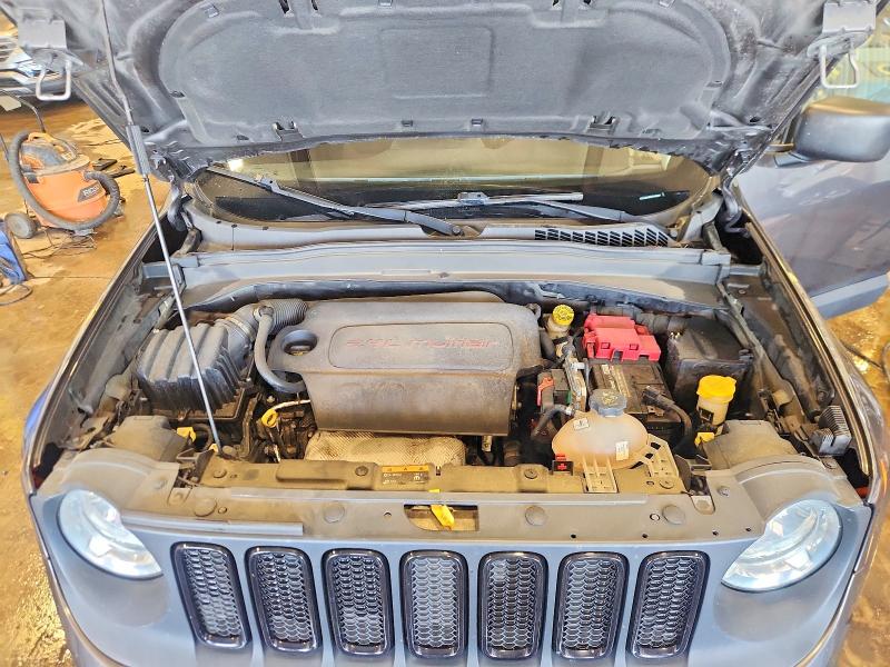 2018 Jeep Renegade მანქანა იყიდება აუქციონზე, vin: ZACCJBABXJPH48448, აუქციონის ნომერი: 55495046