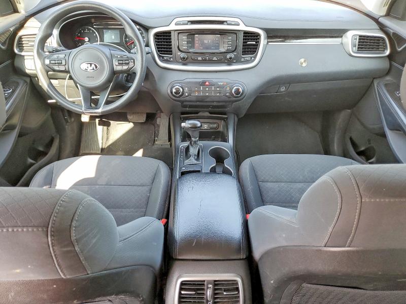 58957266 :رقم المزاد ، 5XYPG4A55JG351770 vin ، 2018 Kia Sorento مزاد بيع