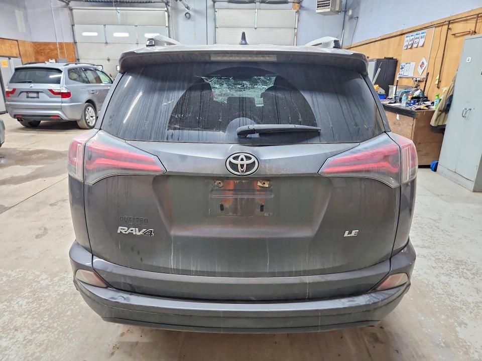 2016 Toyota Rav4 მანქანა იყიდება აუქციონზე, vin: JTMZFREV7GJ094641, აუქციონის ნომერი: 55927586