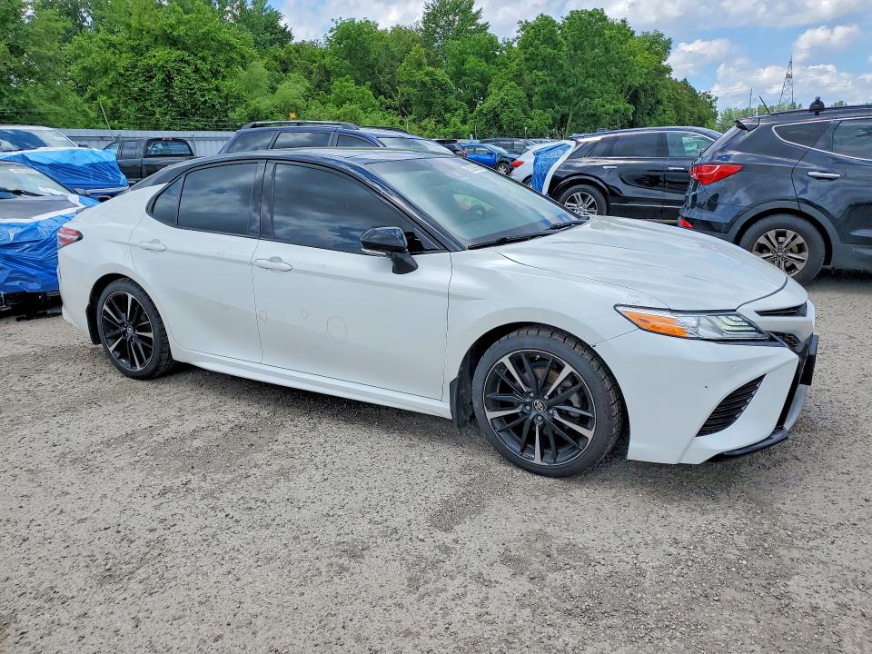 Aukcja sprzedaży 2018 Toyota Camry, vin: 4T1B61HK4JU041501, numer aukcji: 52245956