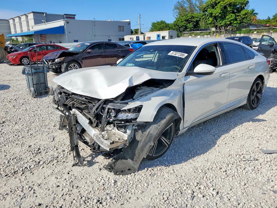 Auction sale of the 2020 Honda Accord, vin: 1HGCV1F13LA032591, lot number: 57327386