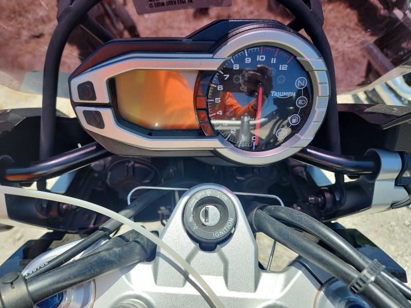 Продажа на аукционе авто 2012 Triumph Motorcycle Tiger, vin: SMTF02XK2CJ540785, номер лота: 57173796